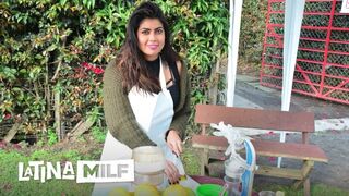 Carmen Lara éhes milf picsája kap mély baszást forró felvétel és kúrás közben